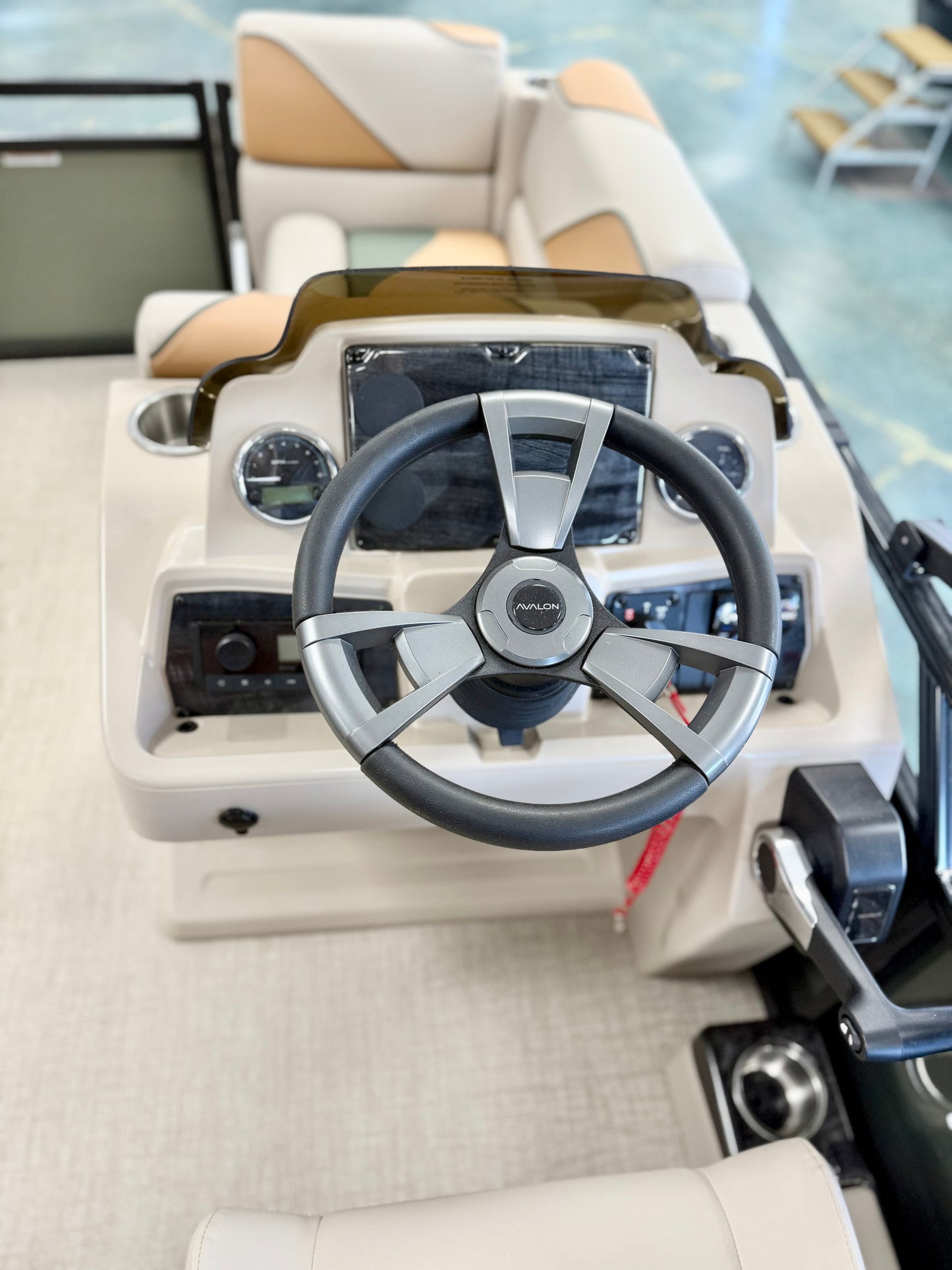 2025 17' AVALON VENTURE CRUISE PONTOON