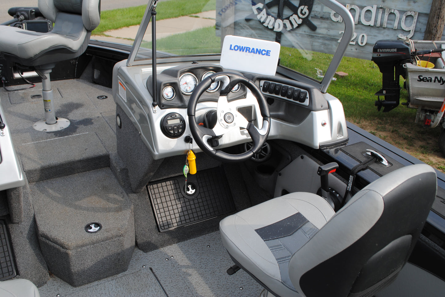 2018 20' TRACKER TARGA V-19