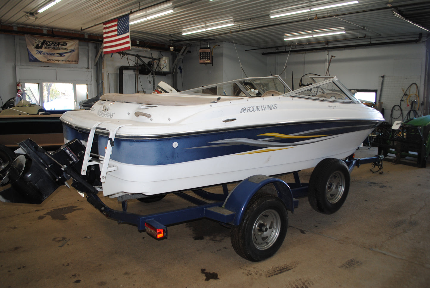 2005 18' FOURWINNS HORIZON 170 LE