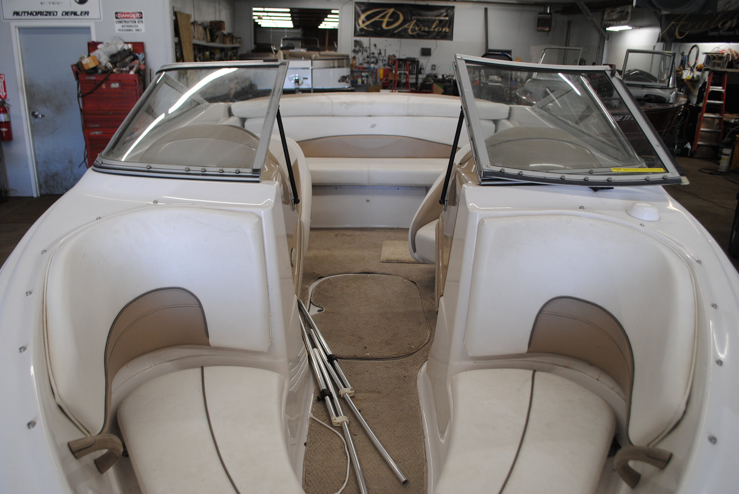 2005 18' FOURWINNS HORIZON 170 LE