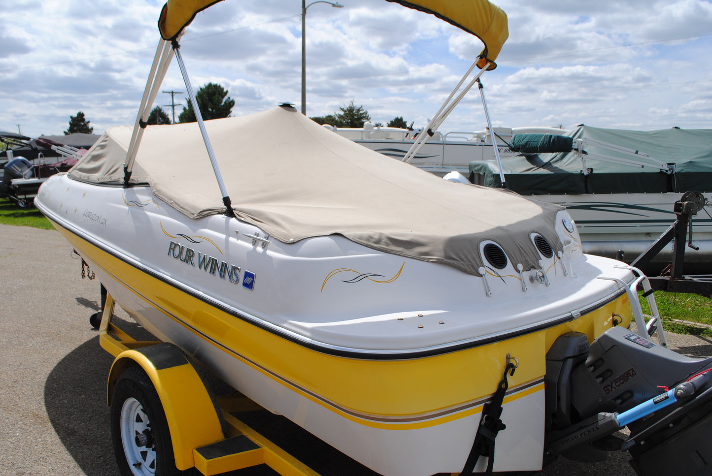 1997 17-FOURWINNS HORIZON QX