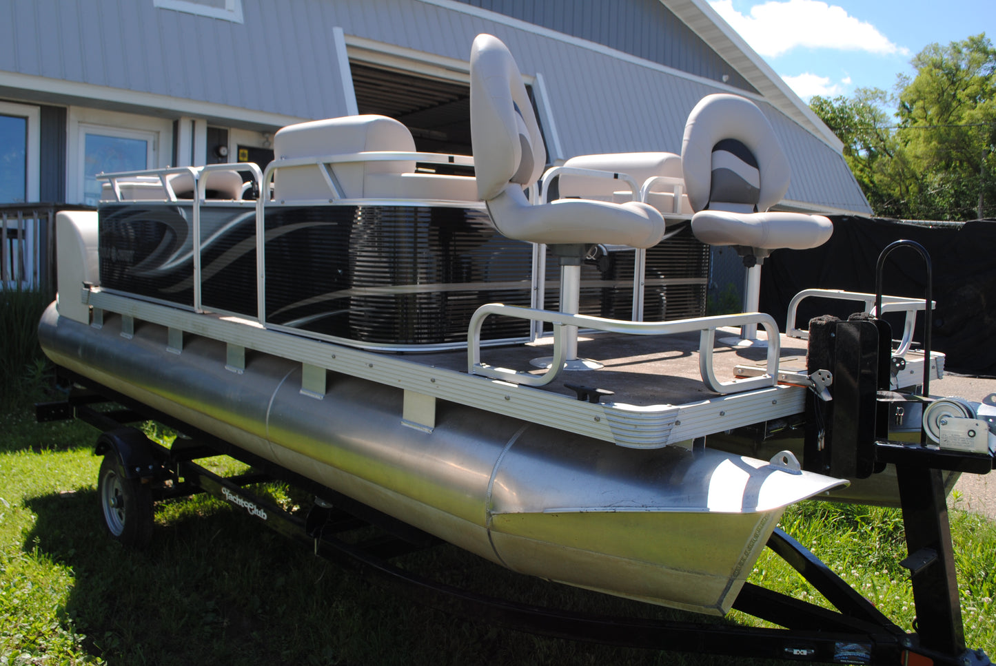 2018 16' PADDLE QWEST