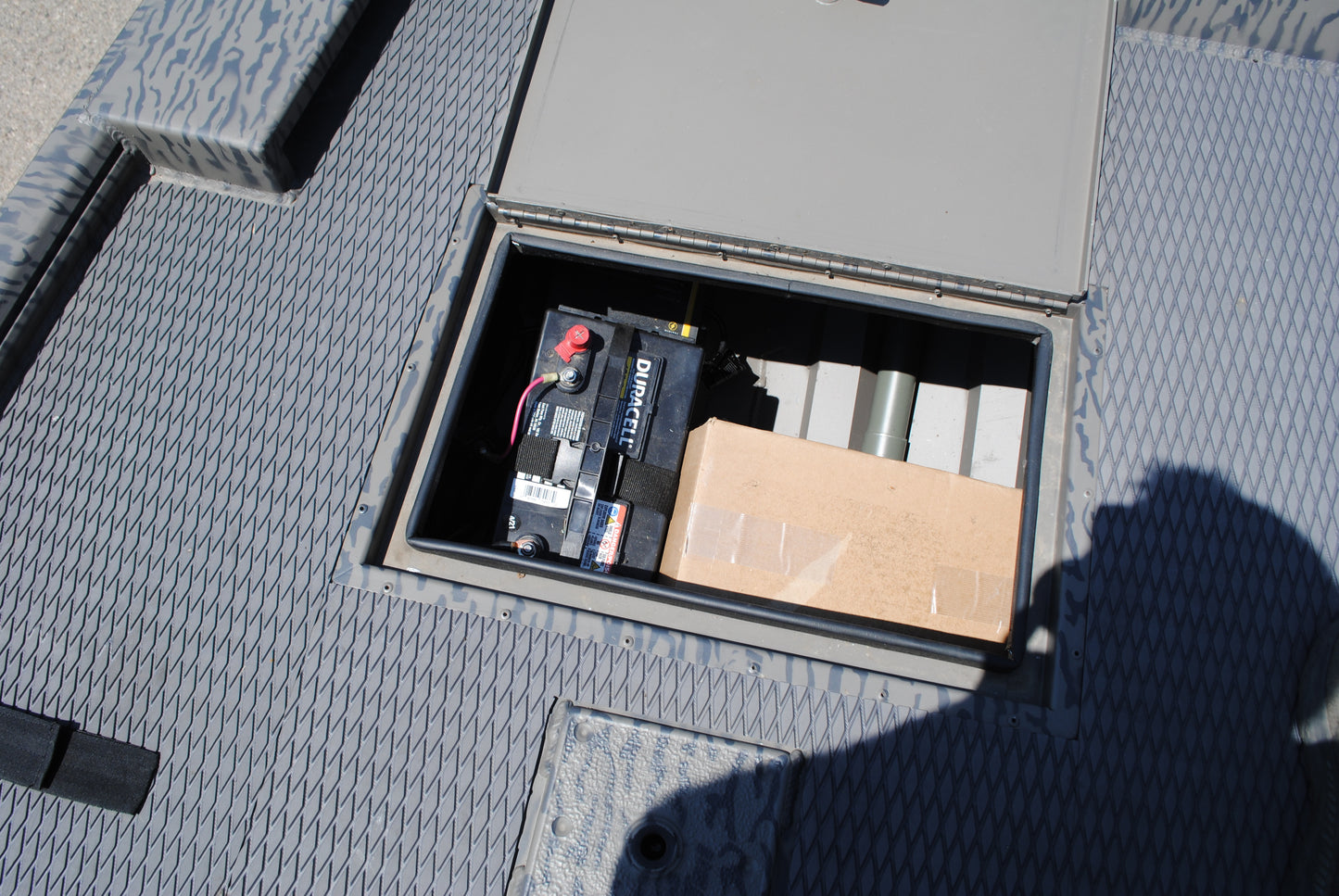 2023 18' GATOR-TAIL CENTER CONSOLE