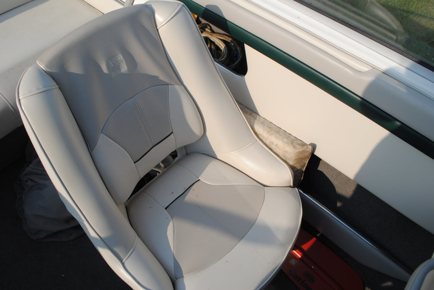 1995 19' FOURWINNS HORIZON 190