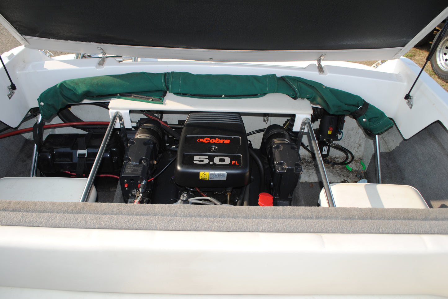 1995 19' FOURWINNS HORIZON 190