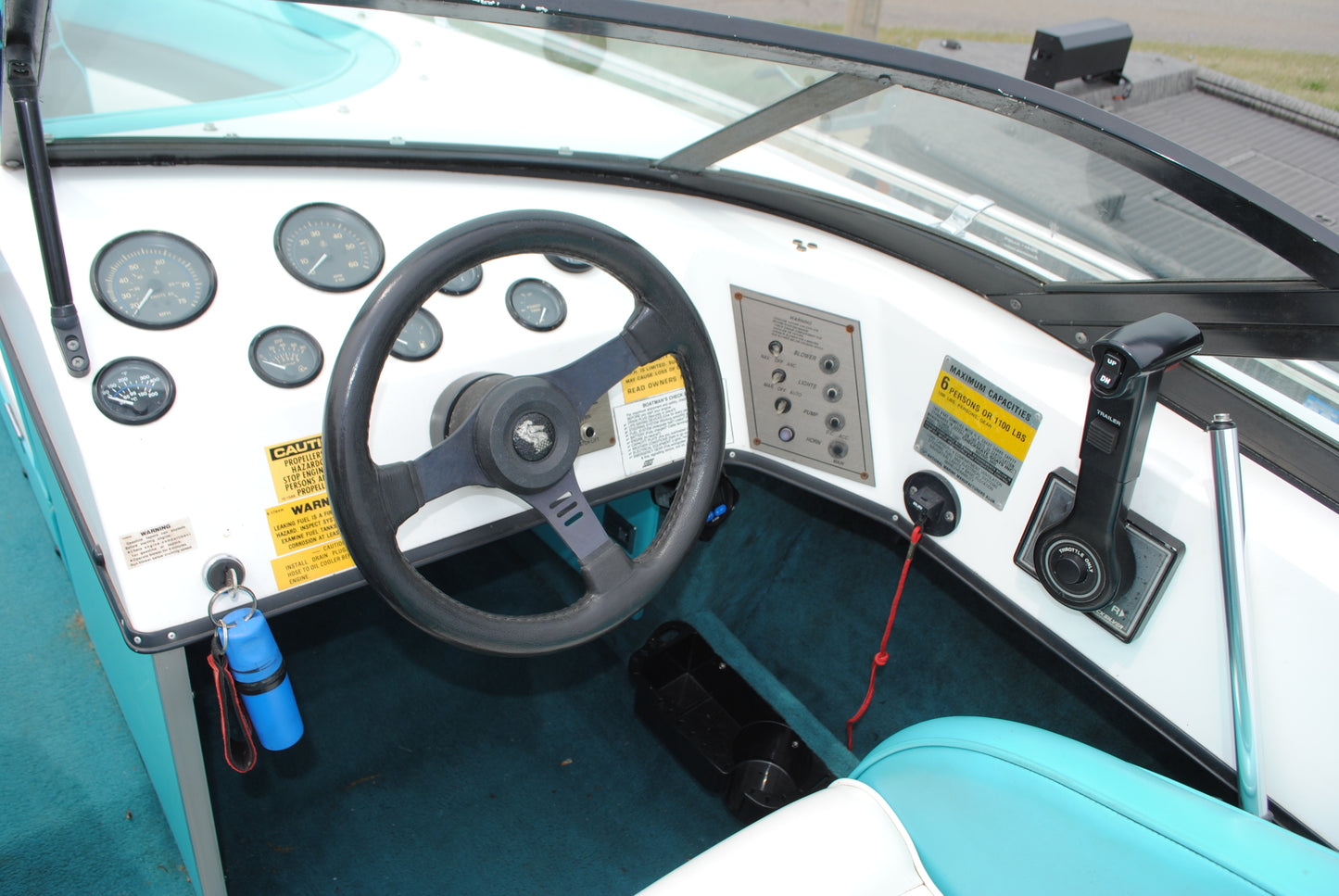 1992 21' CHECKMATE PERSUADER 218 BR
