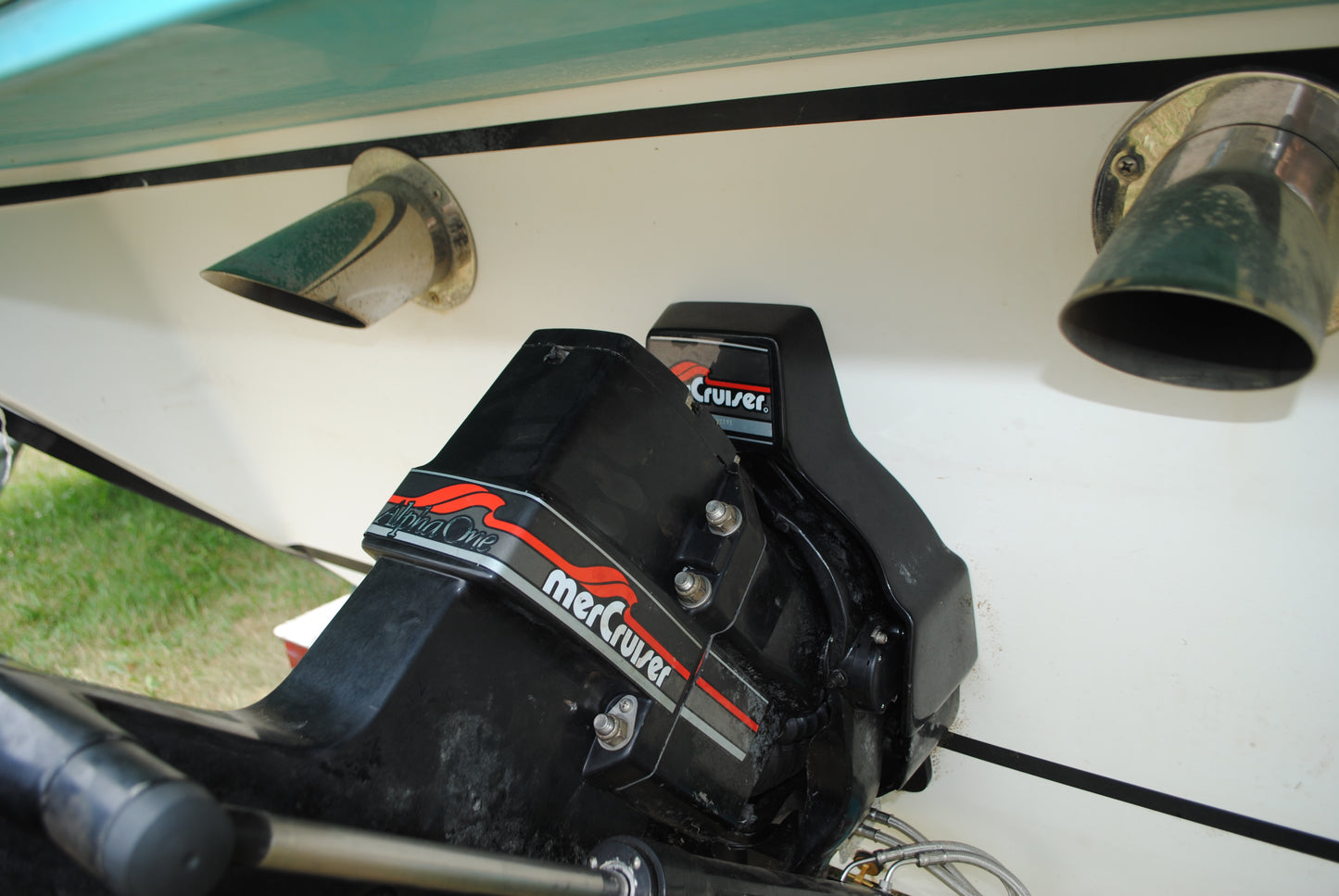 1992 21' CHECKMATE PERSUADER 218 BR